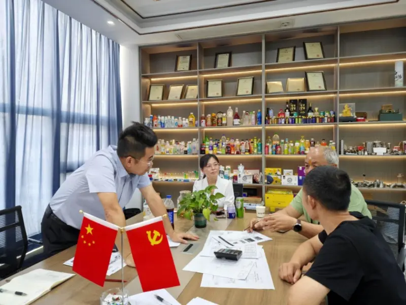 ネパールの飲料メーカーがIntop Machineryを訪問 - 炭酸飲料生産ラインの交渉が深化