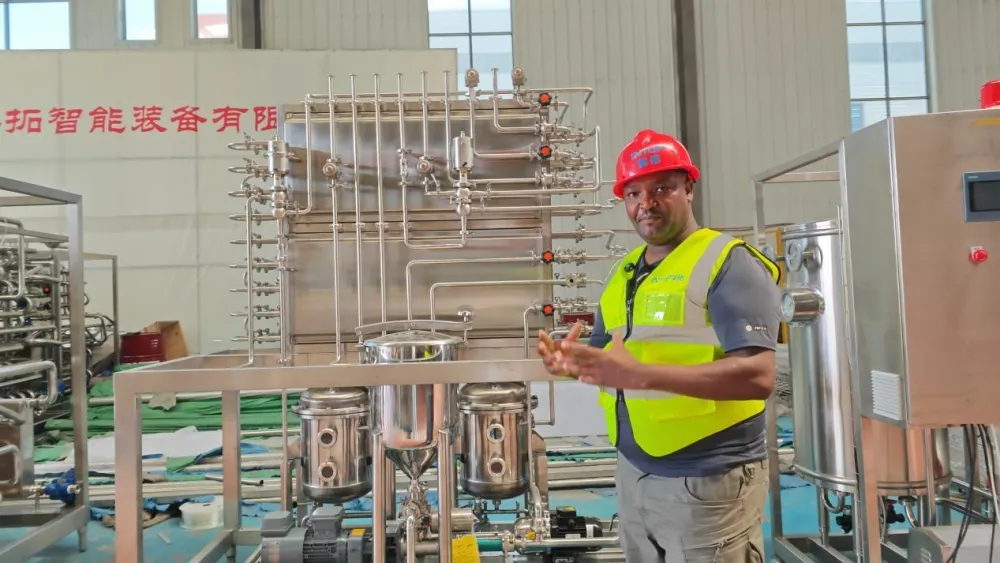ケニアのパートナーが機器の詳細なレビューのためにIntop Machineryに復帰